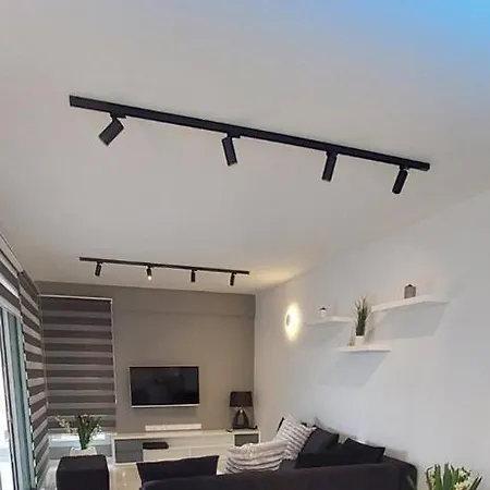 Smart Living-2bed Pallouriotissa, *